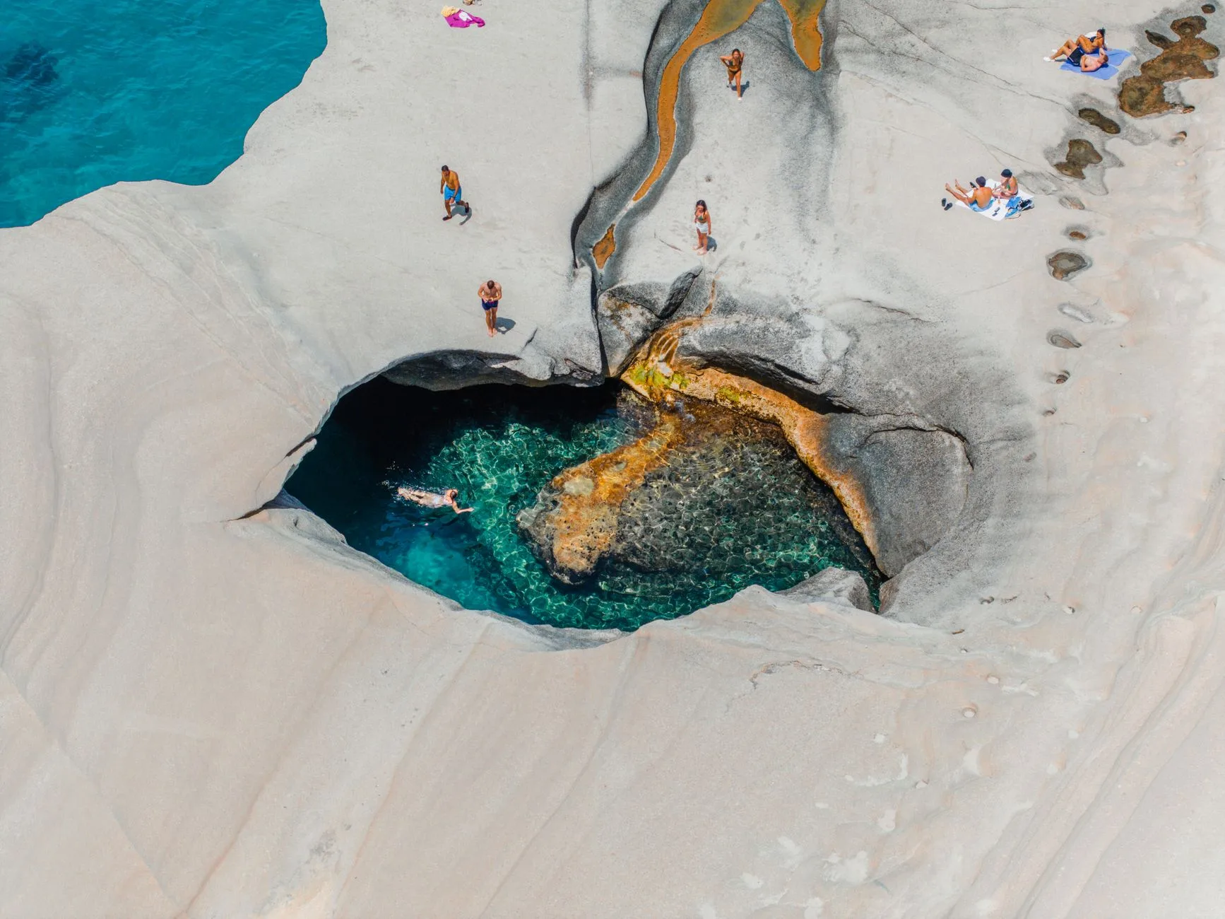 Sarakiniko : le paysage lunaire